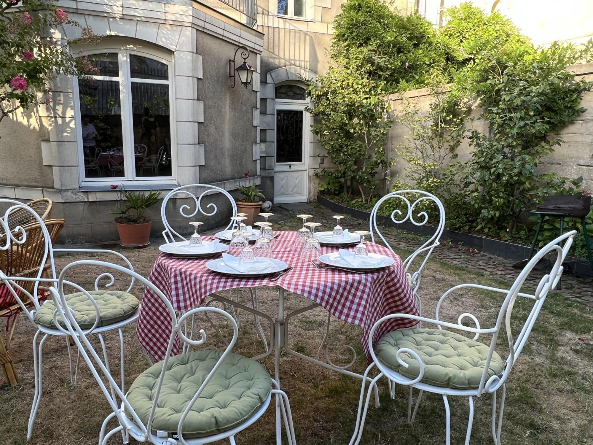 Maison Bout Du Monde Angers Hyper Centre ภายนอก รูปภาพ